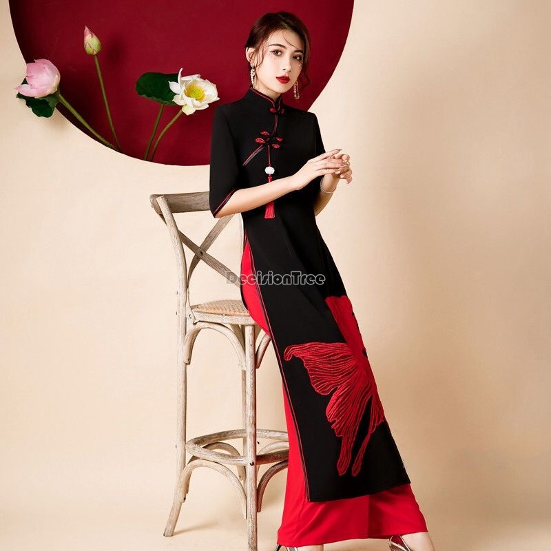 Ao Dai Vietnam Dress - 2026年ステージパフォーマンスベトナムアオザイ刺繍衣装クラシックエレガントスリットダンスチャイナドレスマンダリンカラーダイアゴナルバックルチャイナドレス