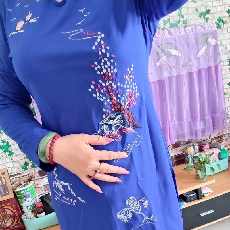 女性ベトナムの伝統的なアオザイドレススーツオリエンタル刺繍エ - Ao Dai Vietnam Dress のレビューと価格