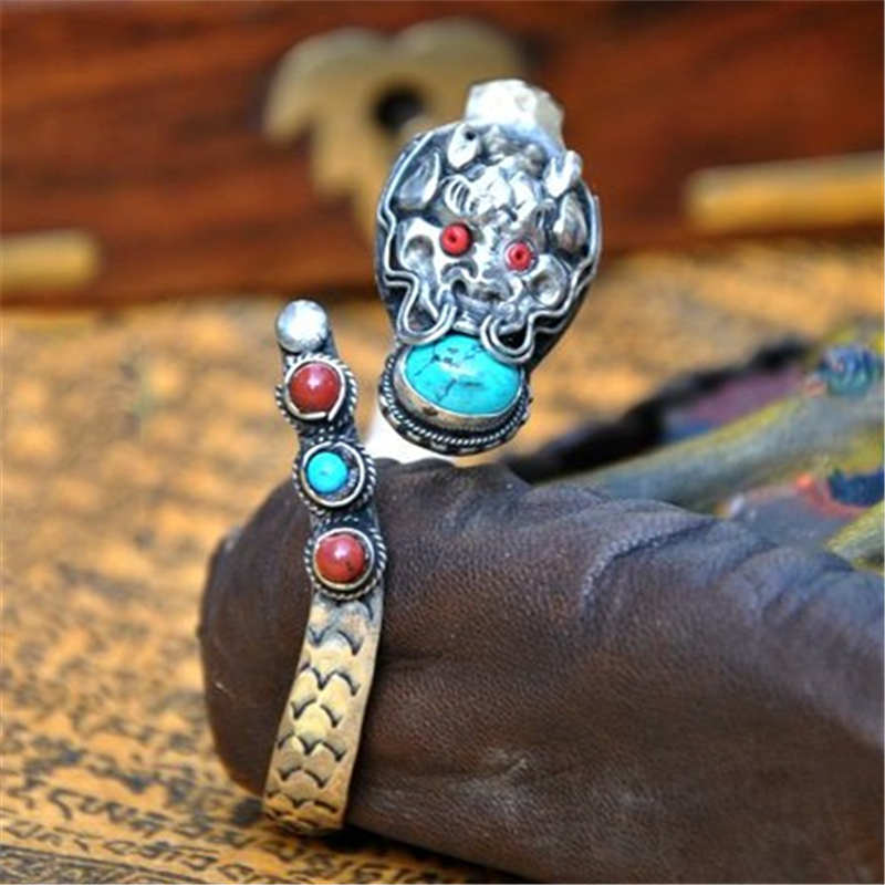 チベットの銅製ドラゴンアミュレットオープンカフバングル、ネパ - Ethnic Fashion Com のレビューと価格